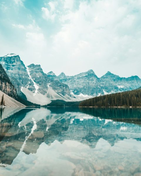 landscape photography of snowy mountains