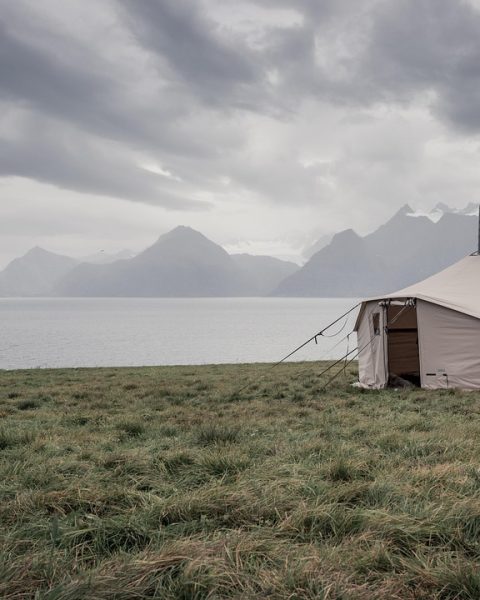 Safaritent in een bosrijke omgeving voor glamping in Limburg